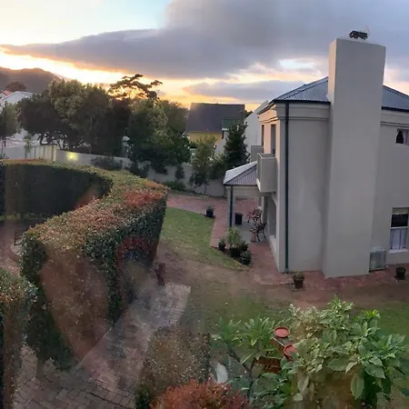 Bem Vindo Self Catering Guest House Hermanus Exterior photo